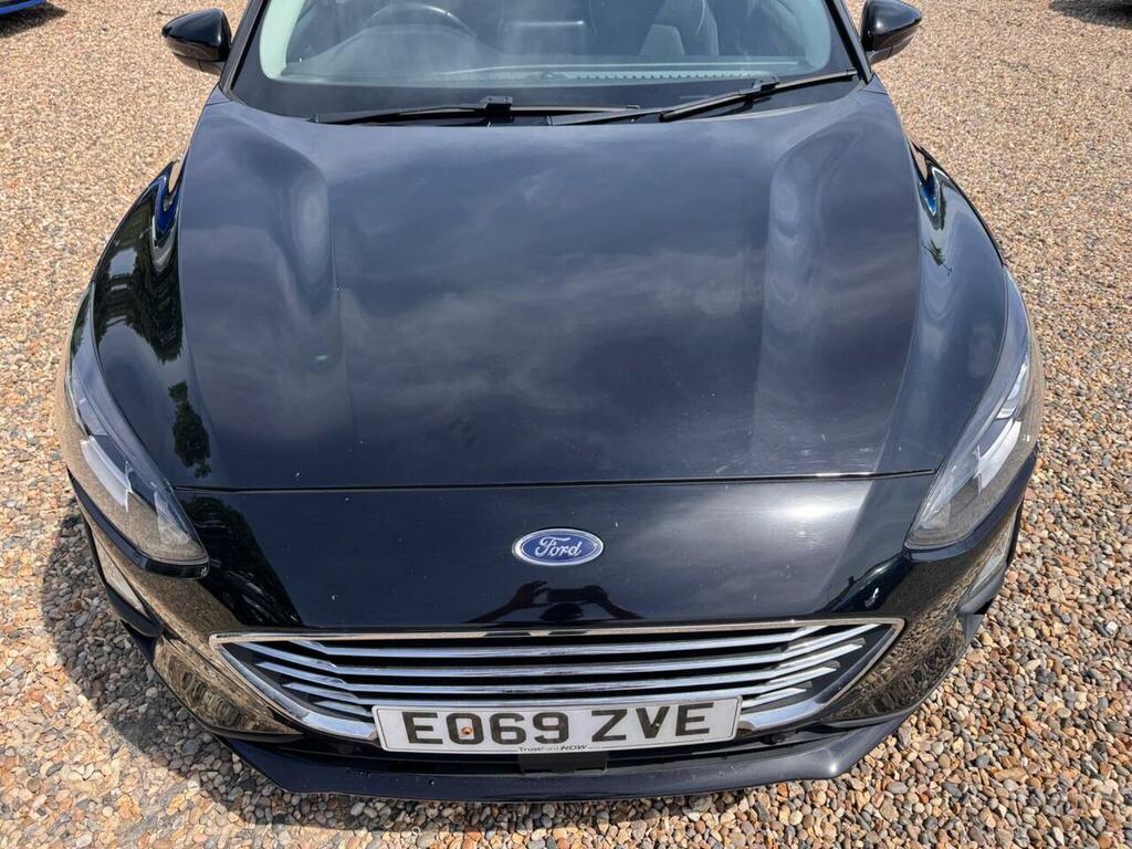 Ford Focus 1.0T Ecoboost Titanium Euro 6 Ss EO69ZVE Black #2
