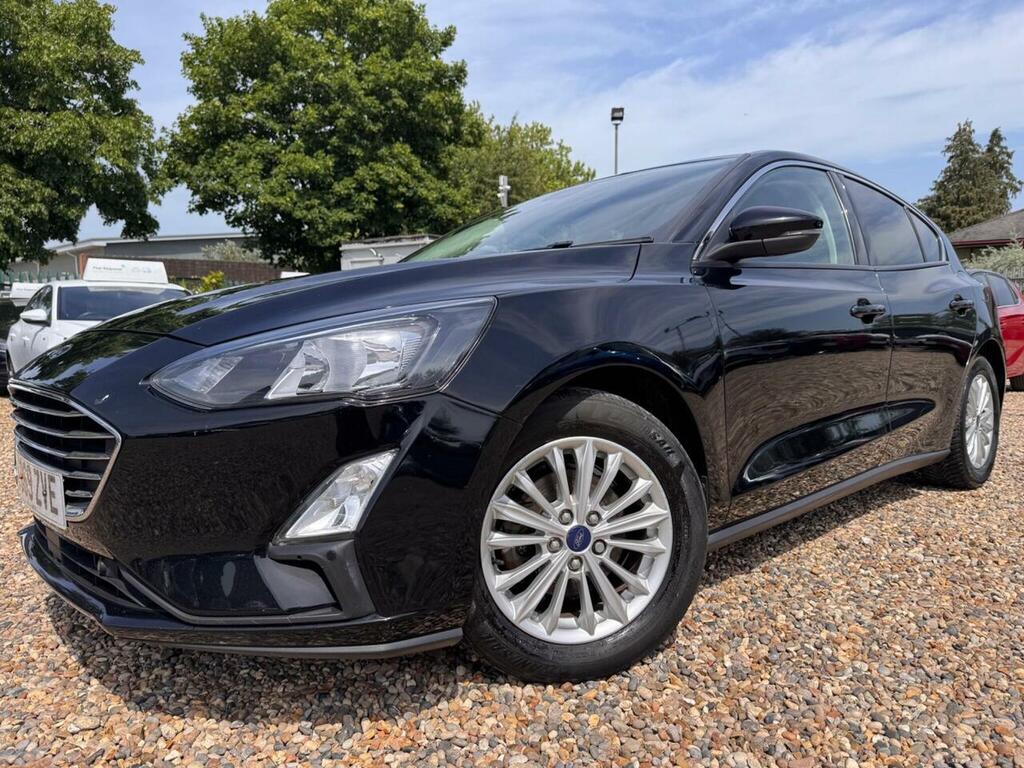 Ford Focus 1.0T Ecoboost Titanium Euro 6 Ss EO69ZVE Black #4
