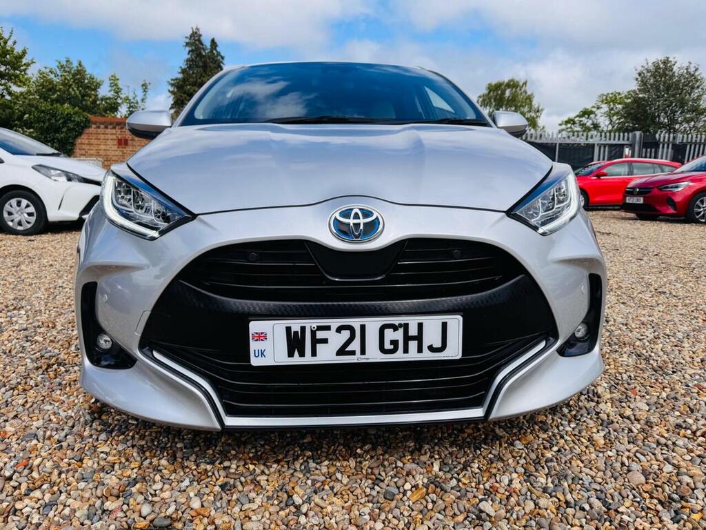 Toyota Yaris 1.5 Vvt-h Excel E-cvt Euro 6 Ss WF21GHJ Silver #2