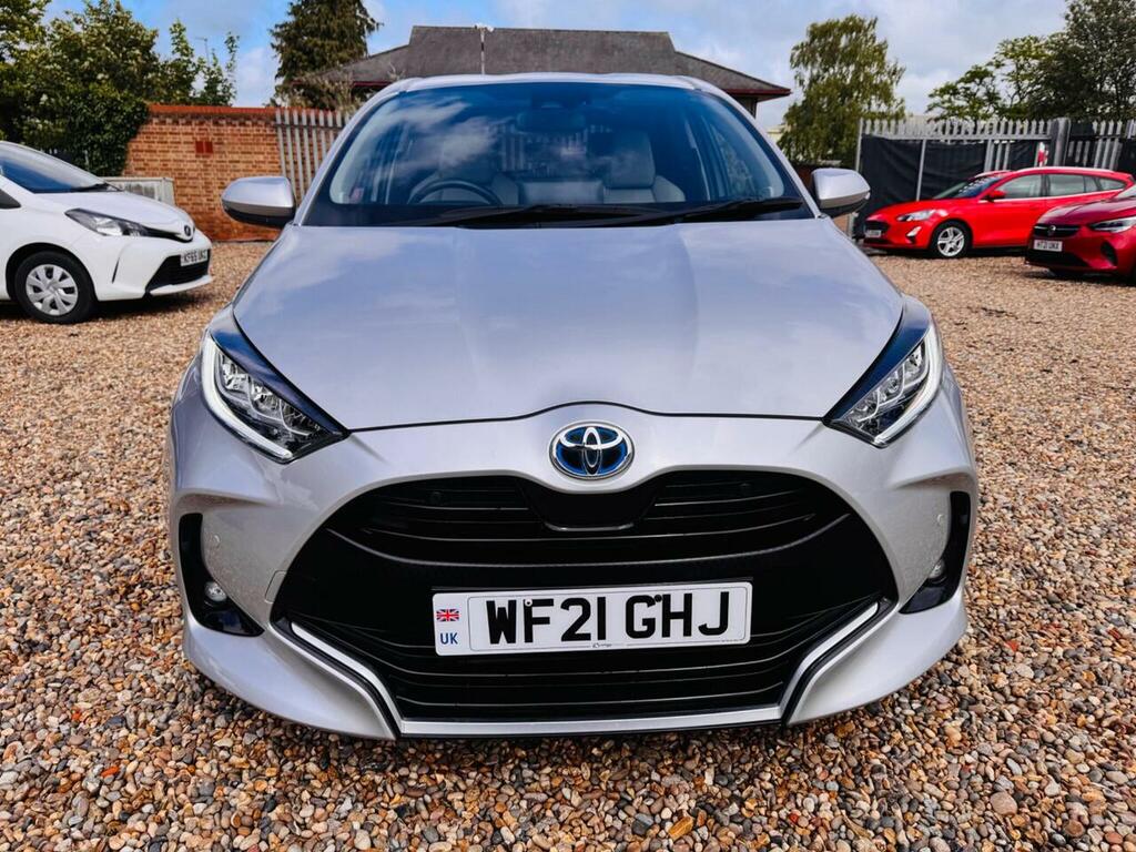 Toyota Yaris 1.5 Vvt-h Excel E-cvt Euro 6 Ss WF21GHJ Silver #6