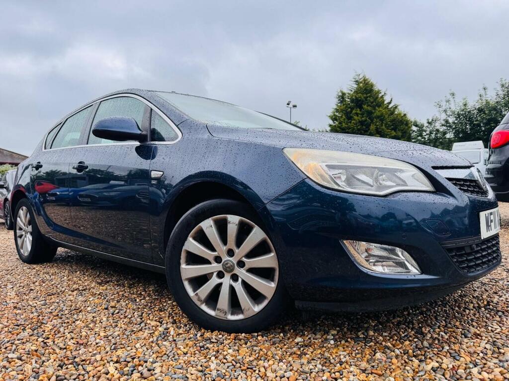 Vauxhall Astra Exite Black #1