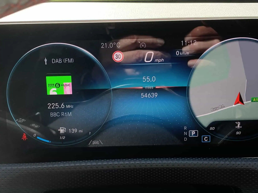 Mercedes-Benz CLA Class RK69OJF #2