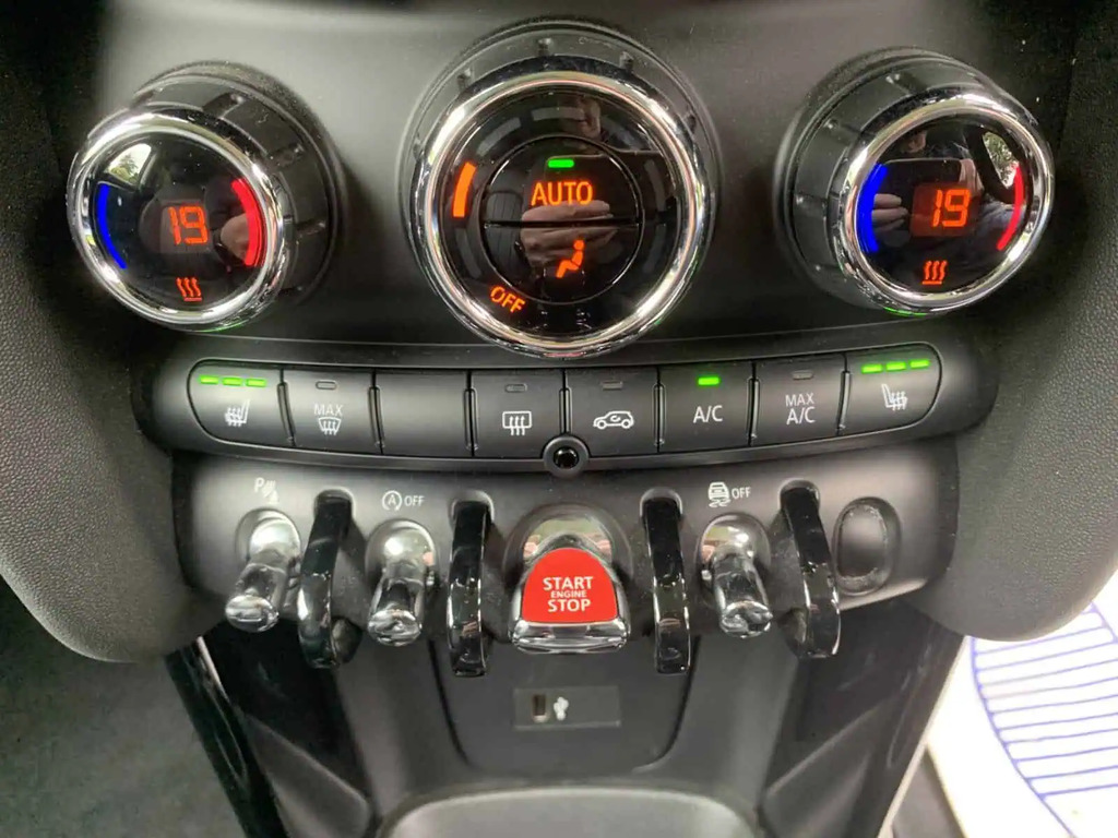 Mini Hatch RJ70PFY #6