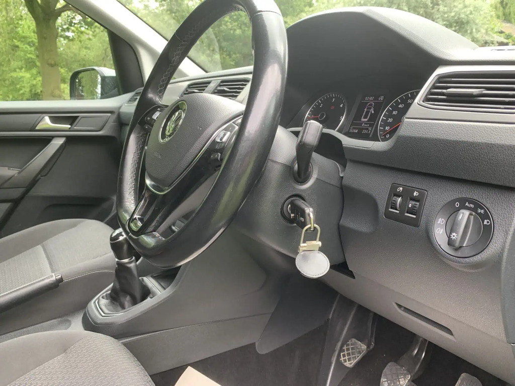 Volkswagen Caddy Maxi Tdi C20 Bluemotion Tech Startline Blue #7