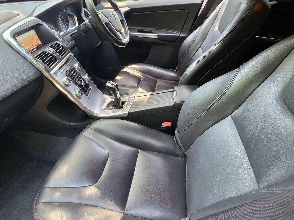 Volvo XC60 2.0 D4 Se Lux Nav Euro 6 S S Silver #2