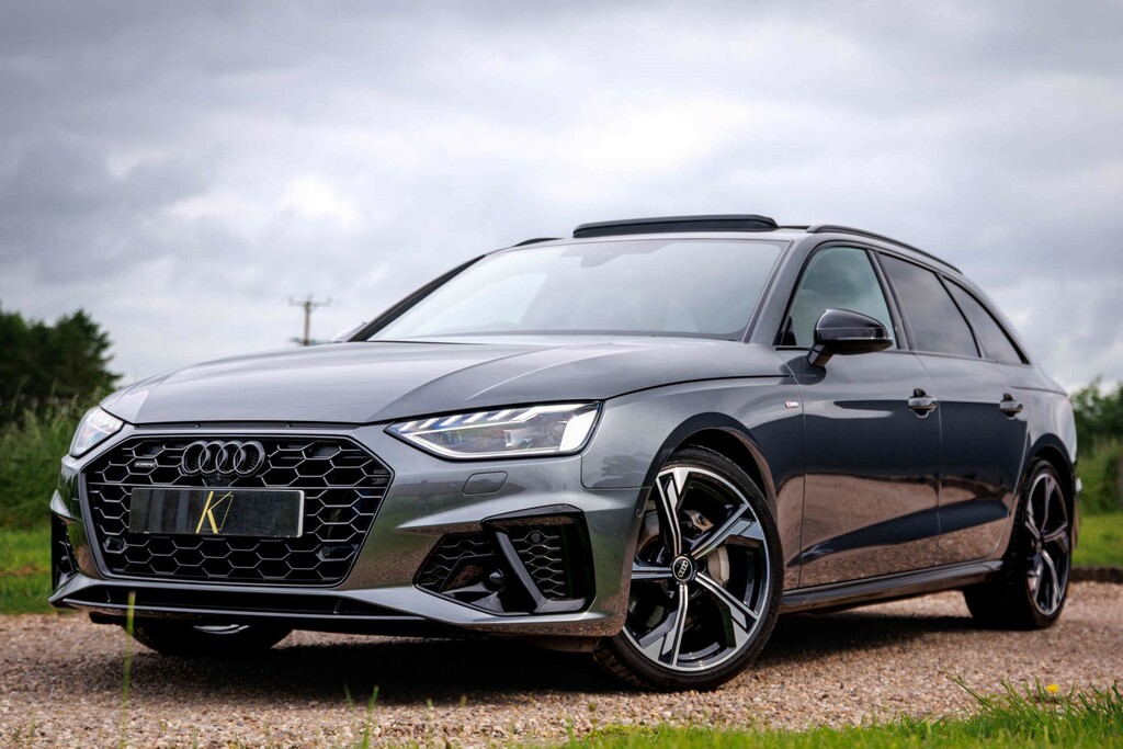 Audi A4 Avant 40 Black Edition Estate S Tronic Quattro Eu #2