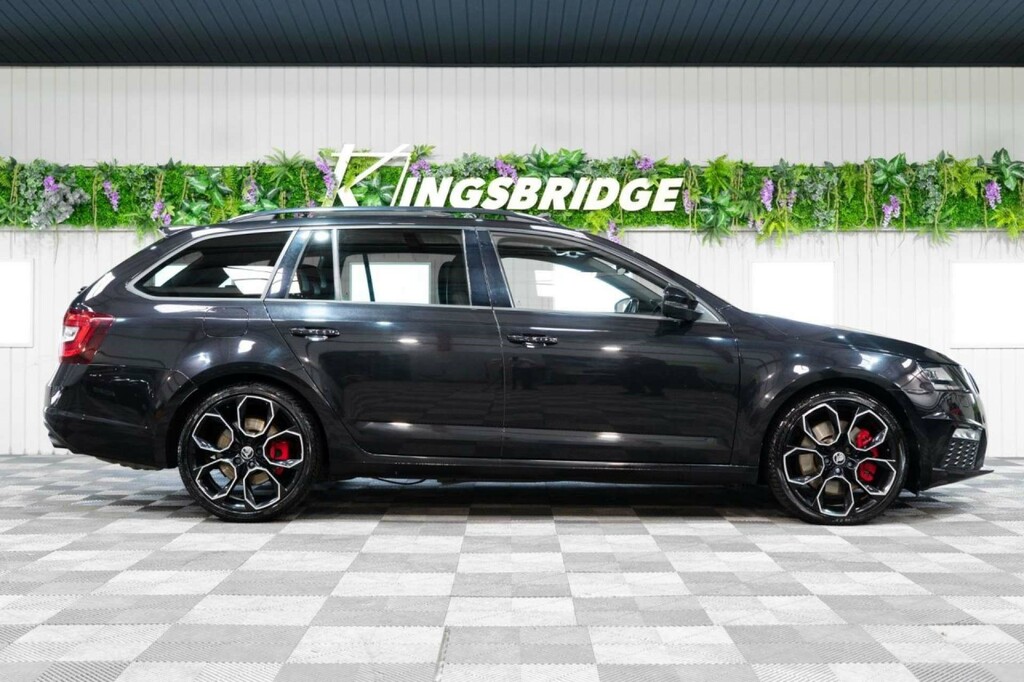 Skoda Octavia Vrs Challenge Estate Dsg Euro 6 Ss  #3