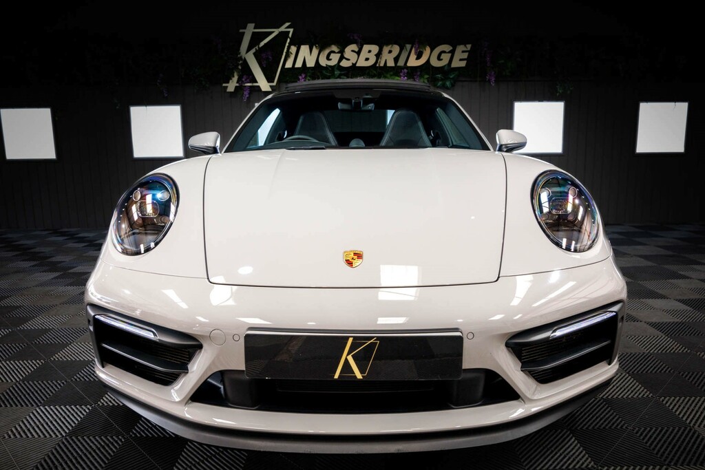 Porsche 911 201363 991 Carrera 4S Low Miles Best Example Grey #16