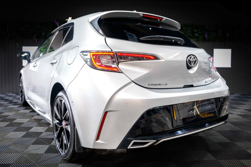 Toyota Corolla 2022 72 1.8 #18