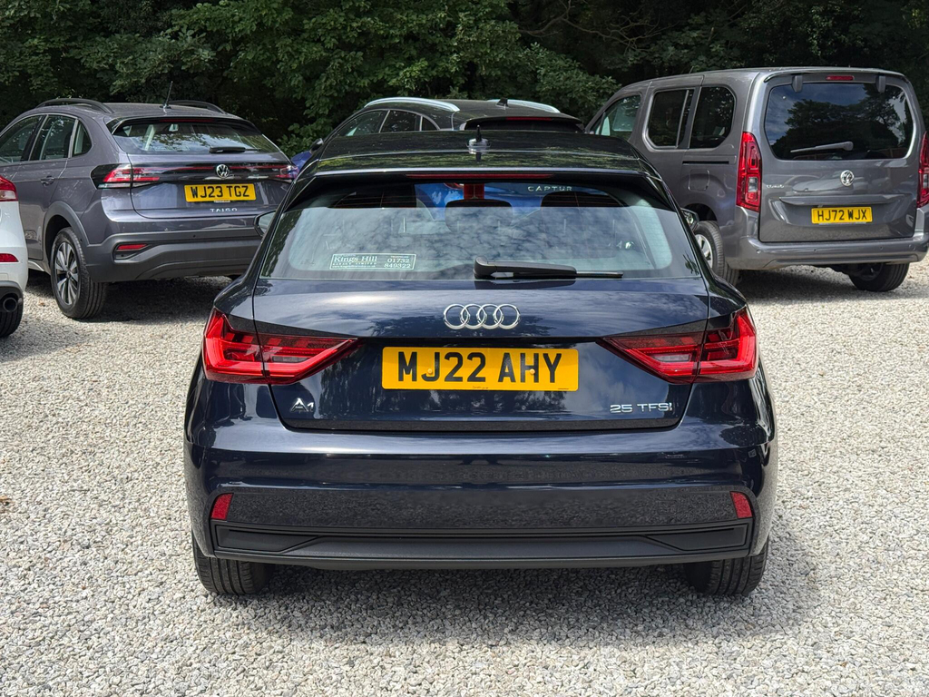 Audi A1 1.0 Tfsi 25 Technik Sportback Euro 6 Ss MJ22AHY #6