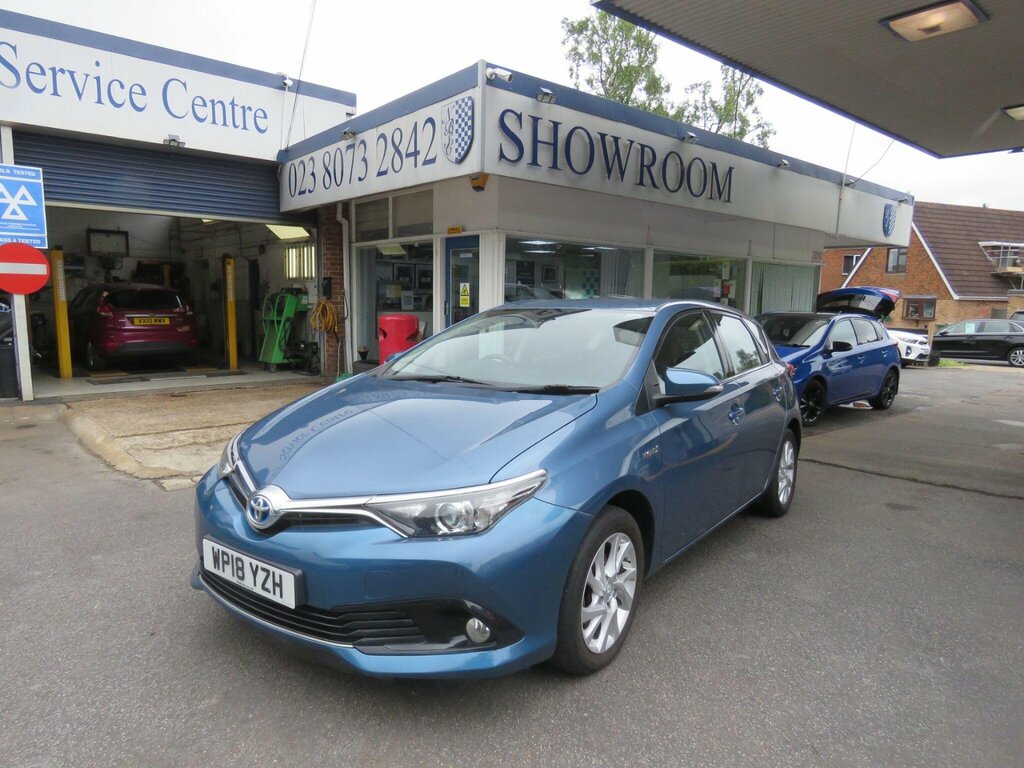 Toyota Auris 1.8 Vvt-h Icon Cvt Euro 6 Ss Blue