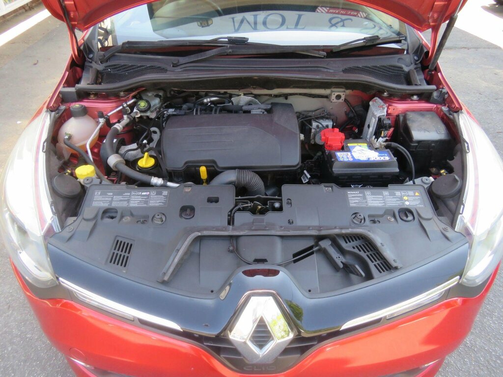 Renault Clio 1.2 16V Dynamique Medianav Euro 5 Red #3
