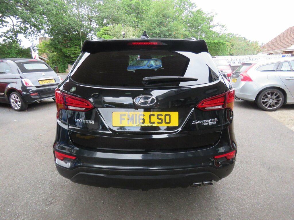 Hyundai Santa Fe 2.2 Crdi Blue Drive Premium 4Wd Euro 6 Ss Black #5