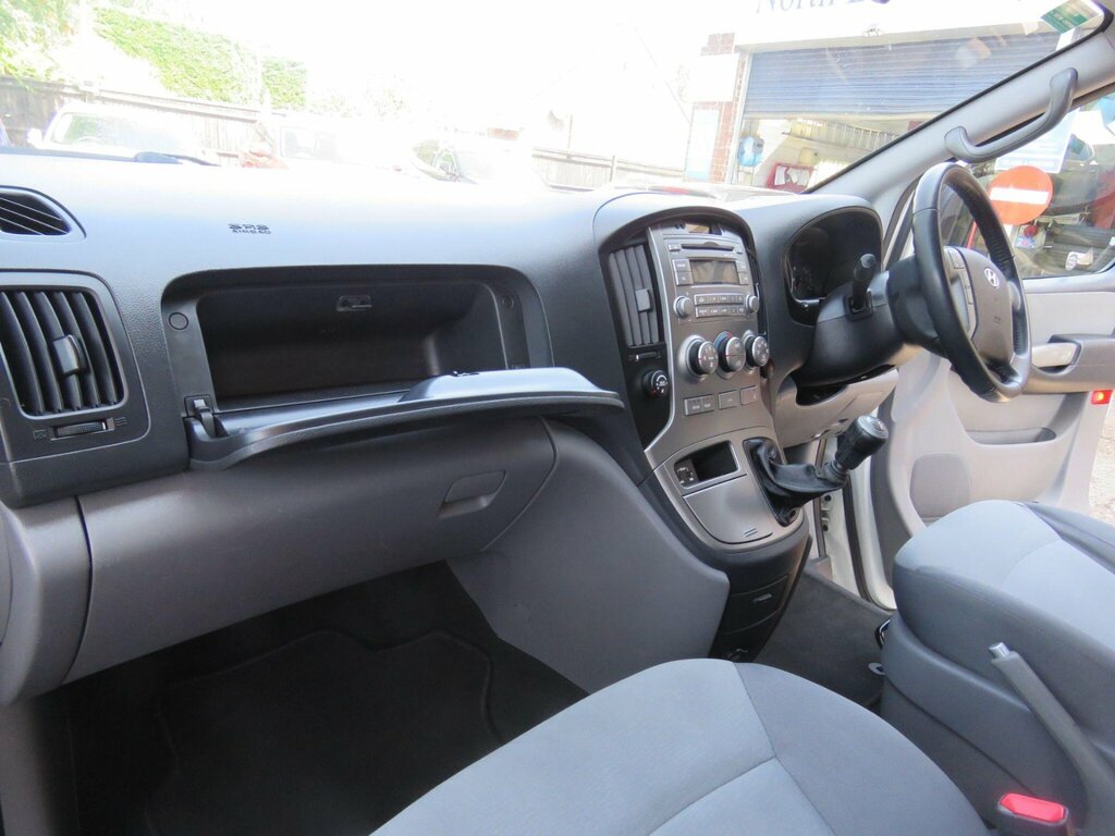 Hyundai I800 Crdi Style Silver #48