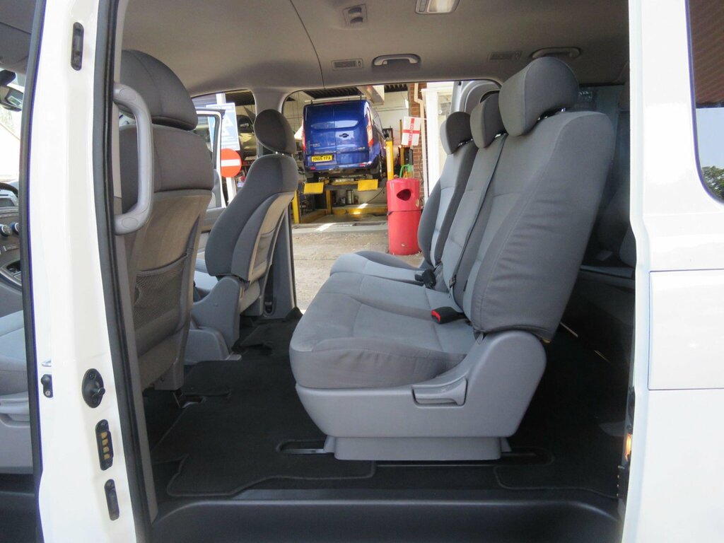 Hyundai I800 Crdi Style Silver #11