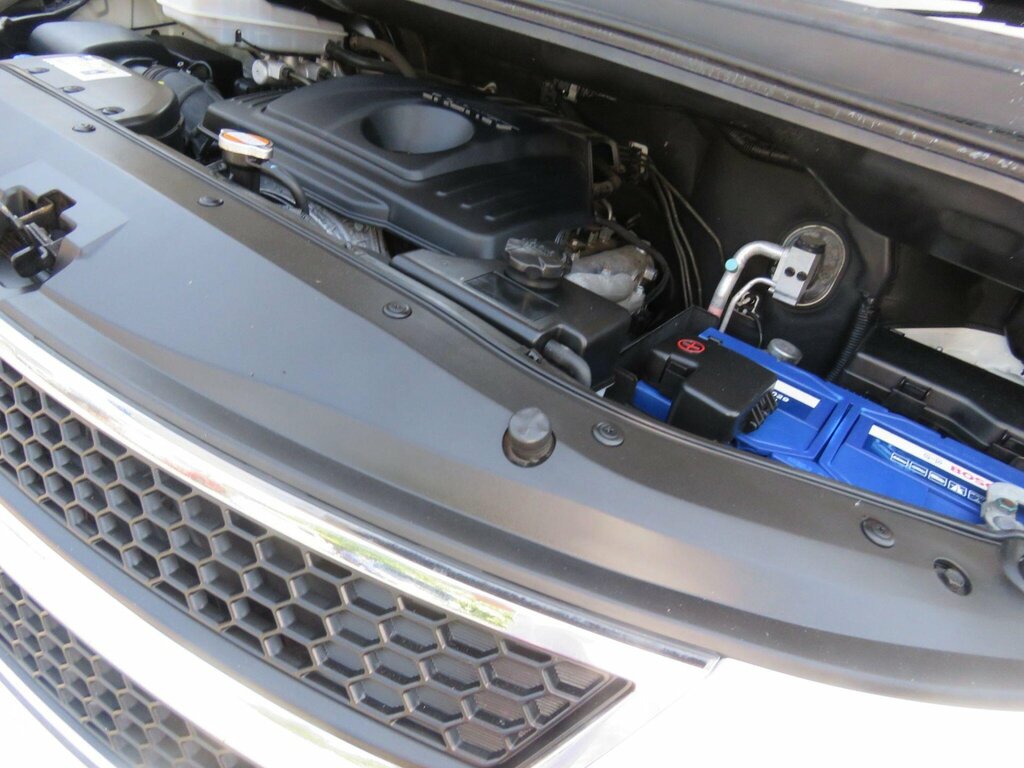 Hyundai I800 Crdi Style Silver #51