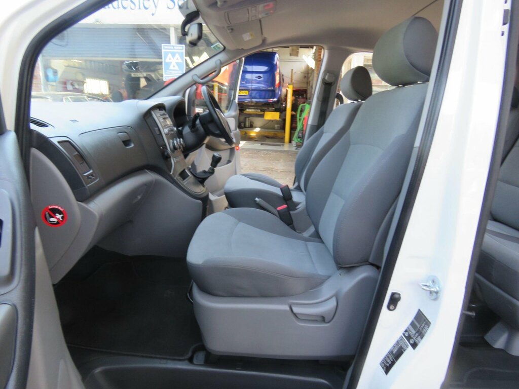 Hyundai I800 Crdi Style Silver #10