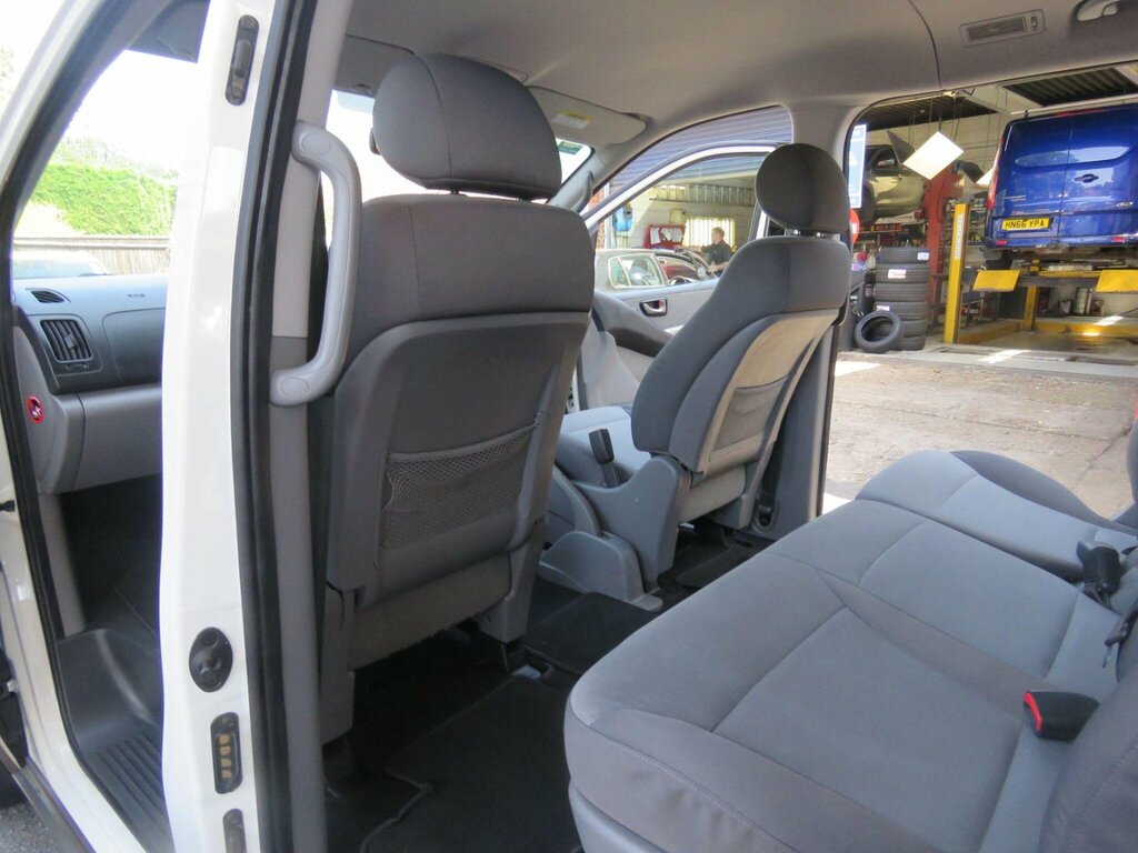 Hyundai I800 Crdi Style Silver #33