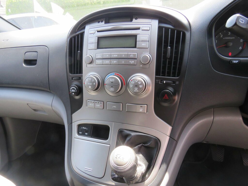 Hyundai I800 Crdi Style Silver #55