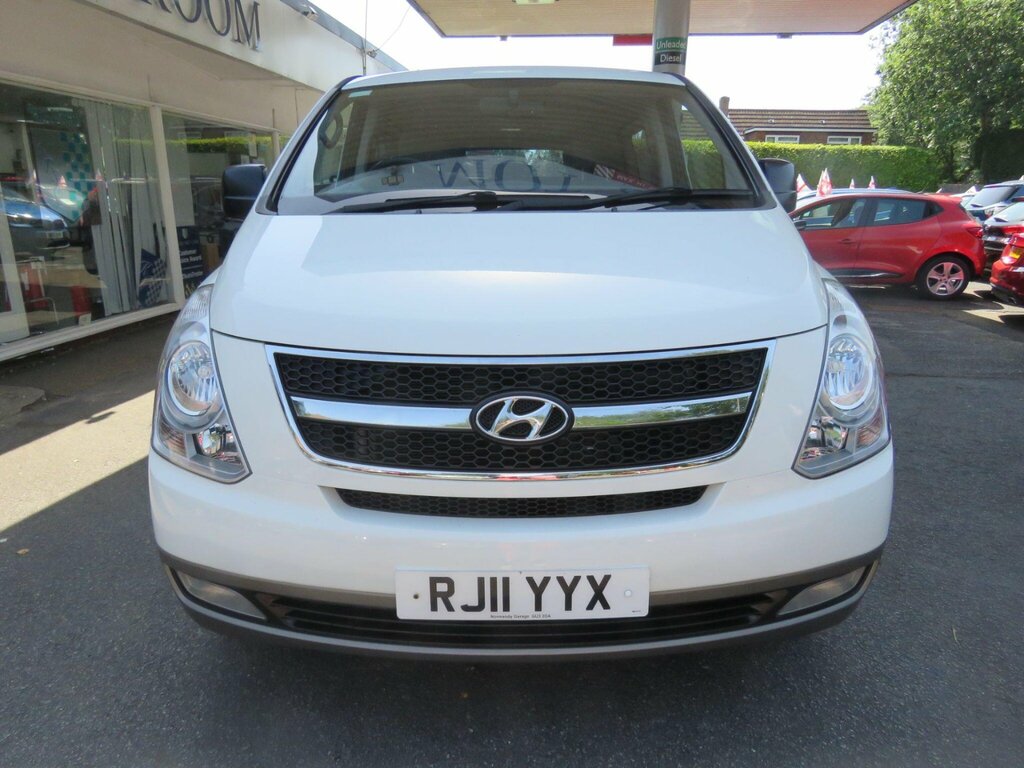 Hyundai I800 Crdi Style Silver #16