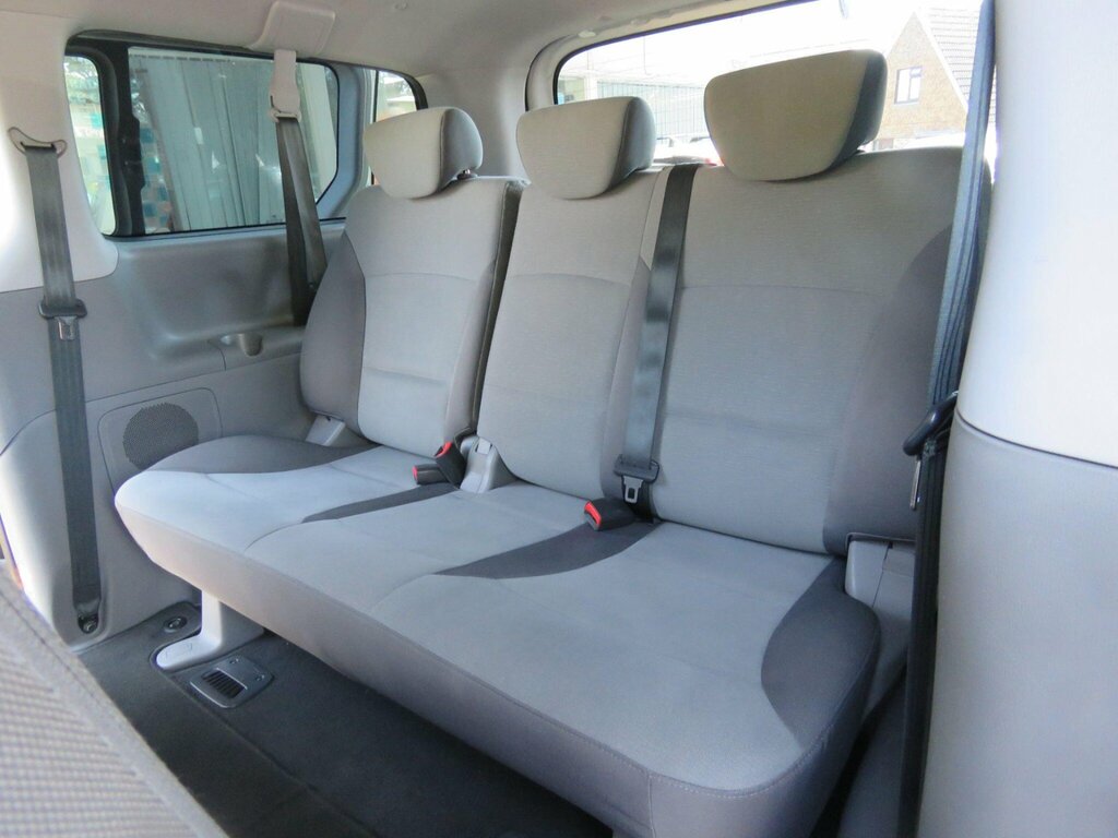 Hyundai I800 Crdi Style Silver #12