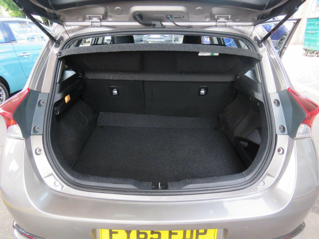 Toyota Auris 2016 16 1.8 Blue #29