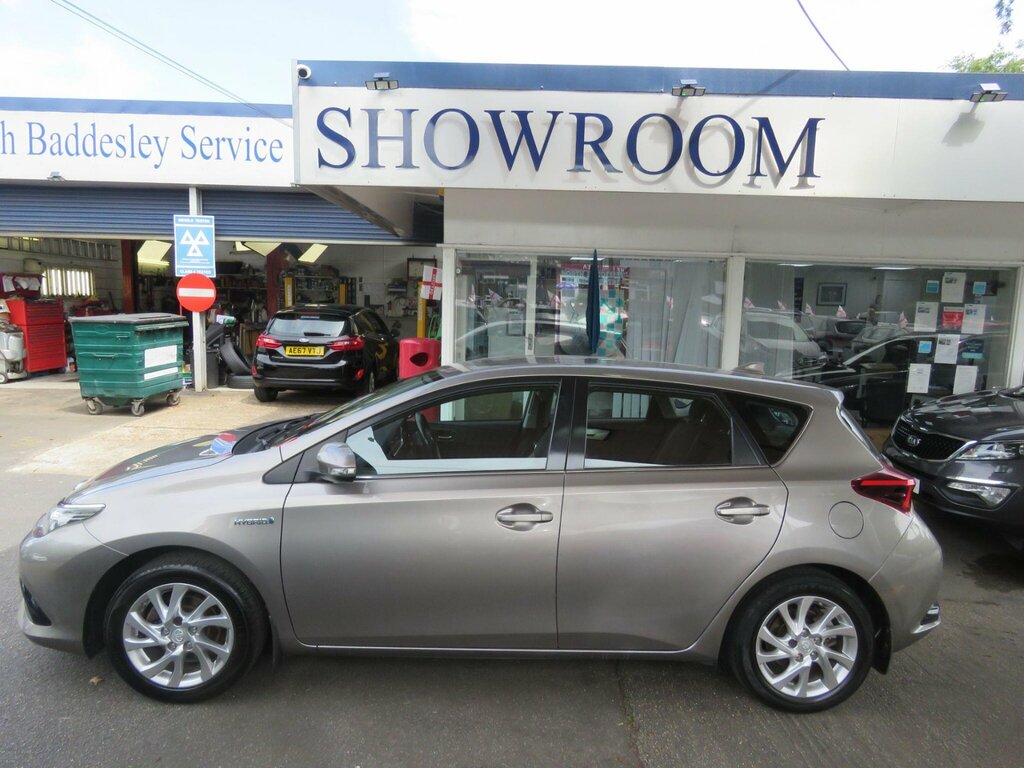 Toyota Auris 2016 16 1.8 Blue #18