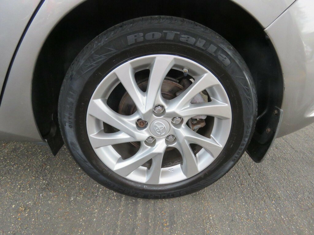 Toyota Auris 2016 16 1.8 Blue #9