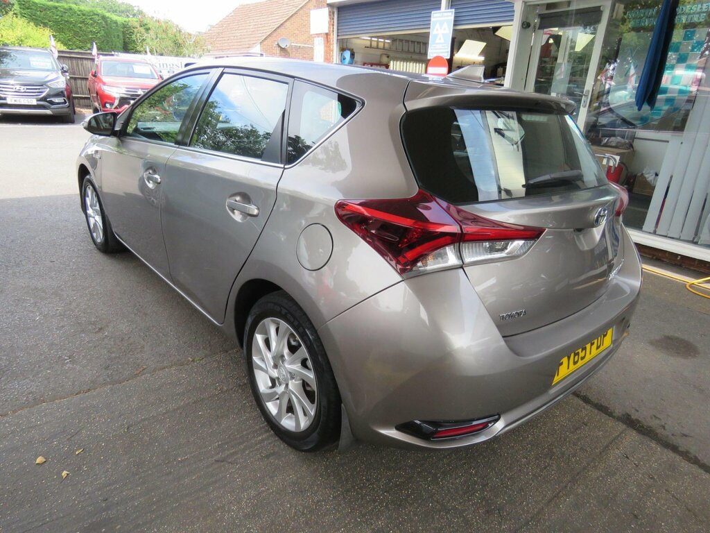 Toyota Auris 1.8 Vvt-h Business Edition Cvt Euro 6 Ss Brown #6