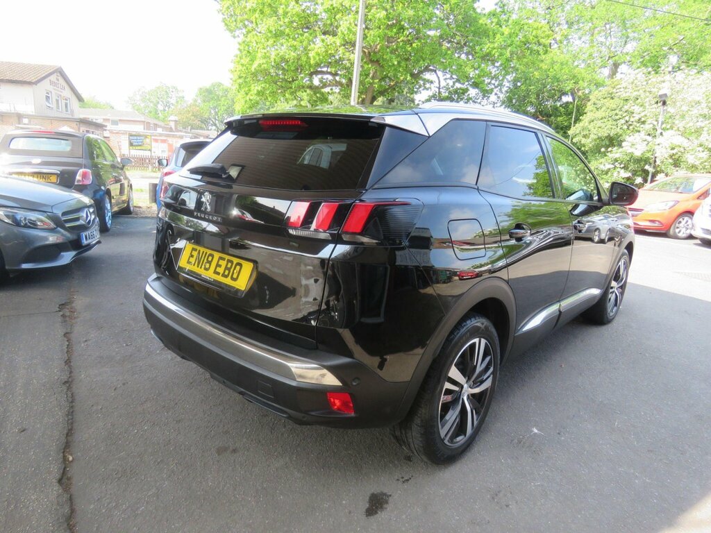 Peugeot 3008 1.2 Puretech Allure Euro 6 Ss Black #6