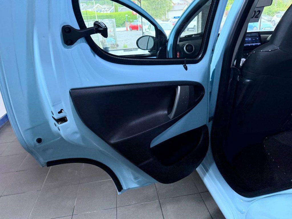Citroen C1 Platinum 1.0 Platinum White #46