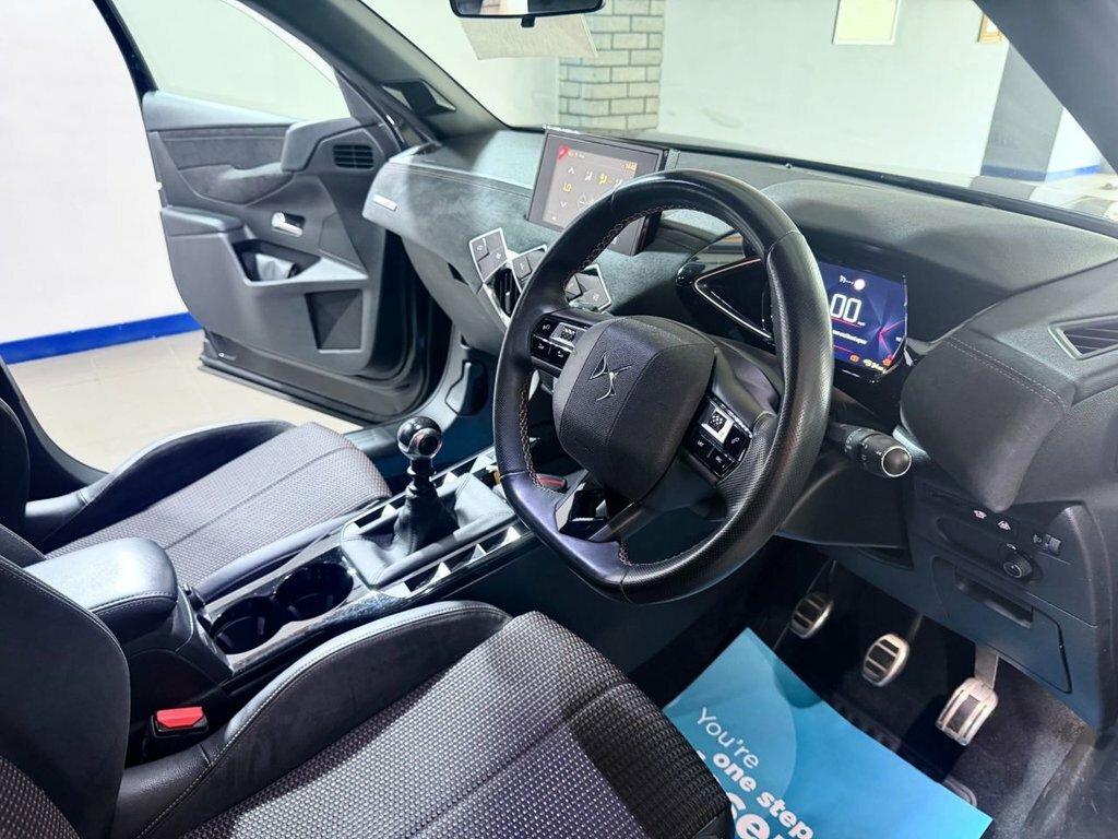 DS DS 3 Crossback 1.2L Performance Line Grey #4