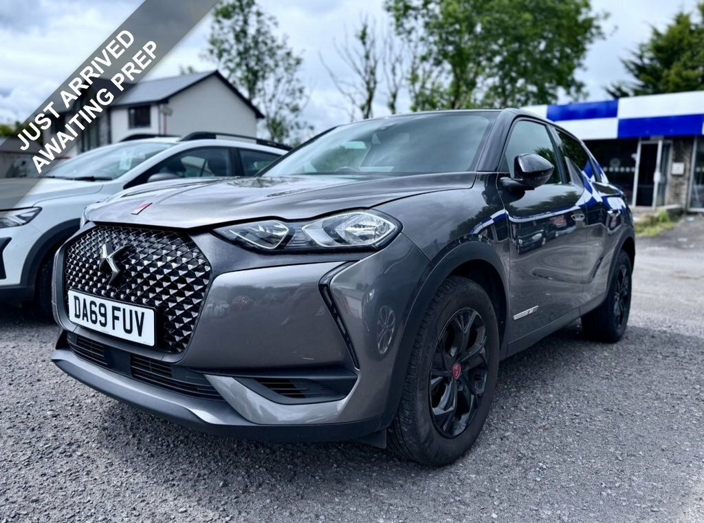 DS DS 3 Crossback 1.2L Performance Line Grey