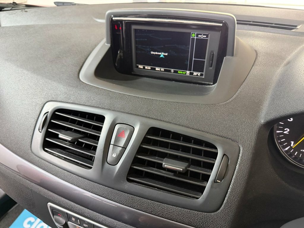 Renault Megane Hatchback 1.5 Dci Dynamique Nav Euro 6 Ss Black #28