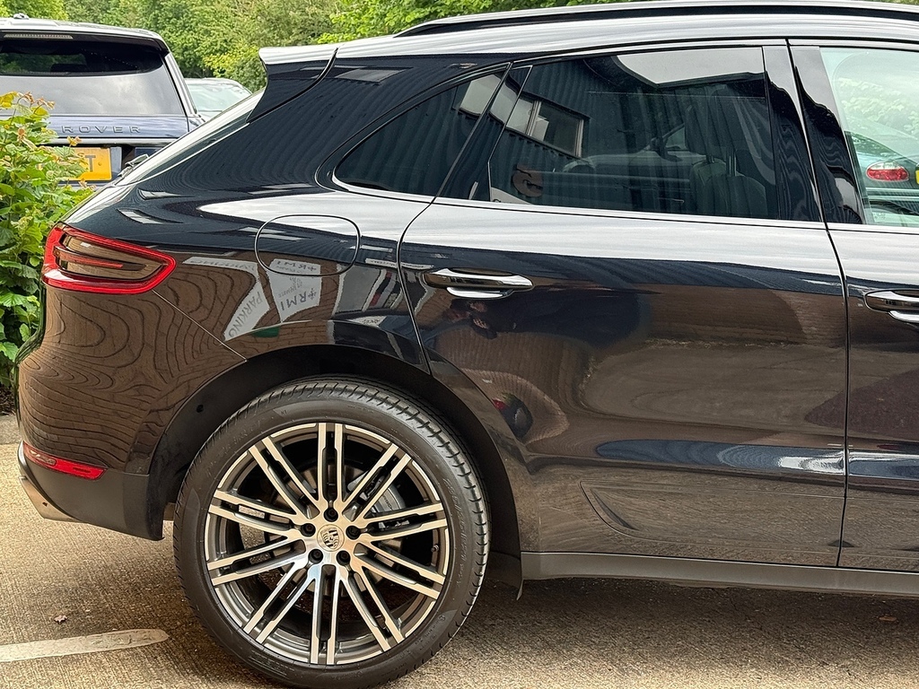 Porsche Macan V6 S U5395 Ulez Black #4