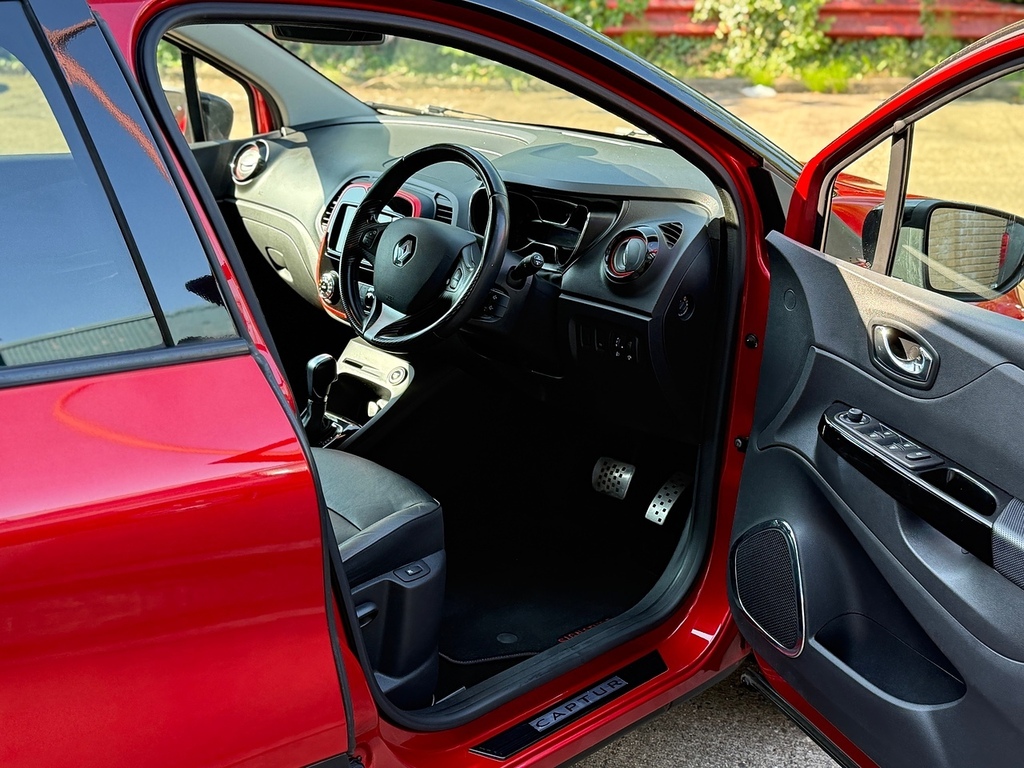 Renault Captur Dci Energy Signature Nav U5388 Ulez Red #3