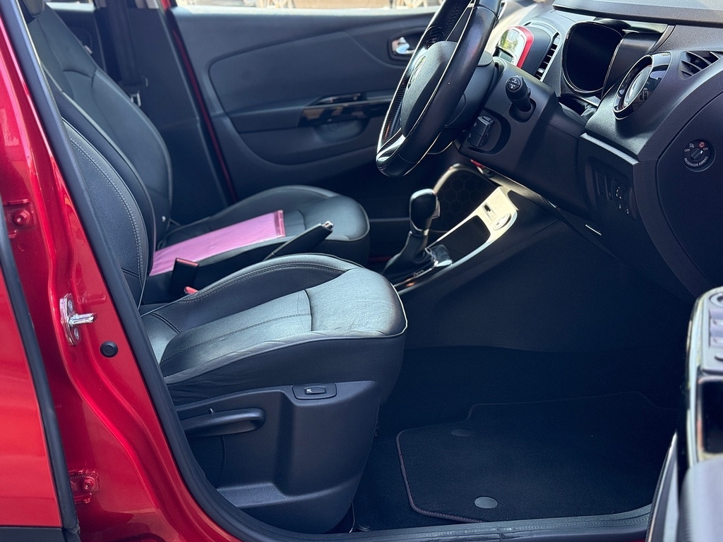 Renault Captur 0.9 Tce 90 Dynamique S Nav Blue #15