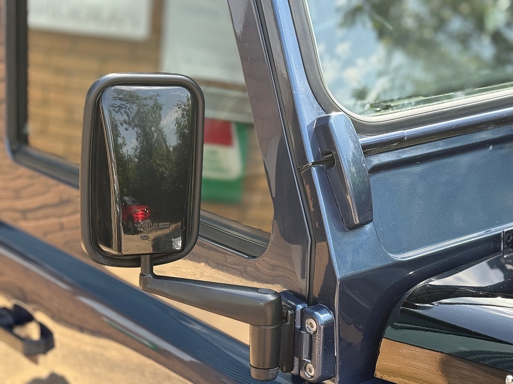 Land Rover Defender 110 2.4 Tdci Pickup Red #14