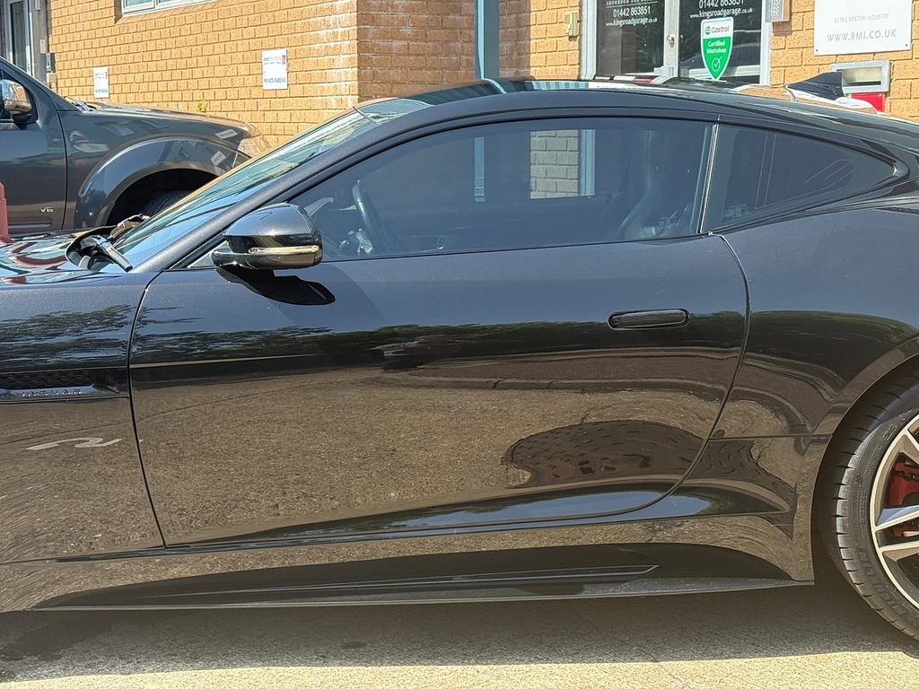Jaguar F-Type V8 R U5401 Ulez Black #3