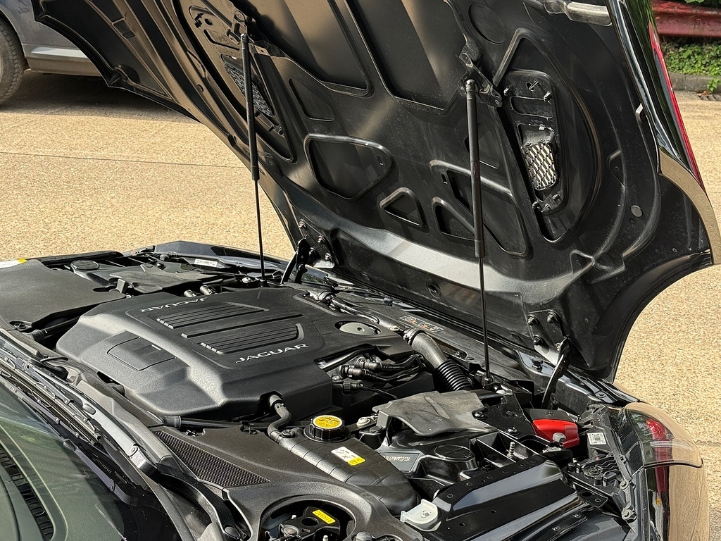 Jaguar F-Type 2015 3.0 V6 Coupe Euro 6 Ss 34 Black #13