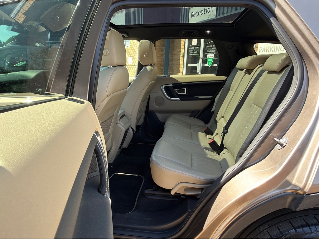 Land Rover Discovery Sport 2L Se Tech Blue #36