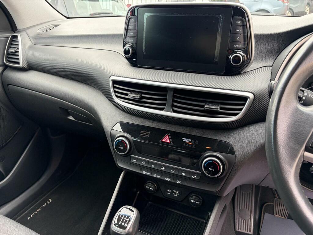 Hyundai Tucson  Blue #19