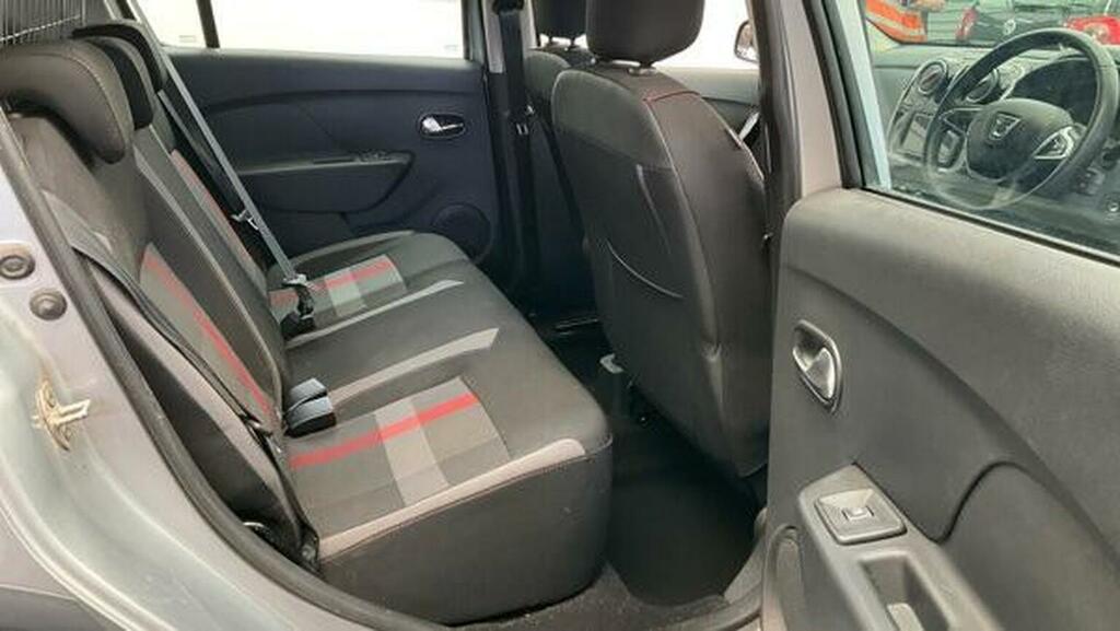 Dacia Sandero Stepway Dacia Sandero Stepway 0.9 Tce Comfort Black #9