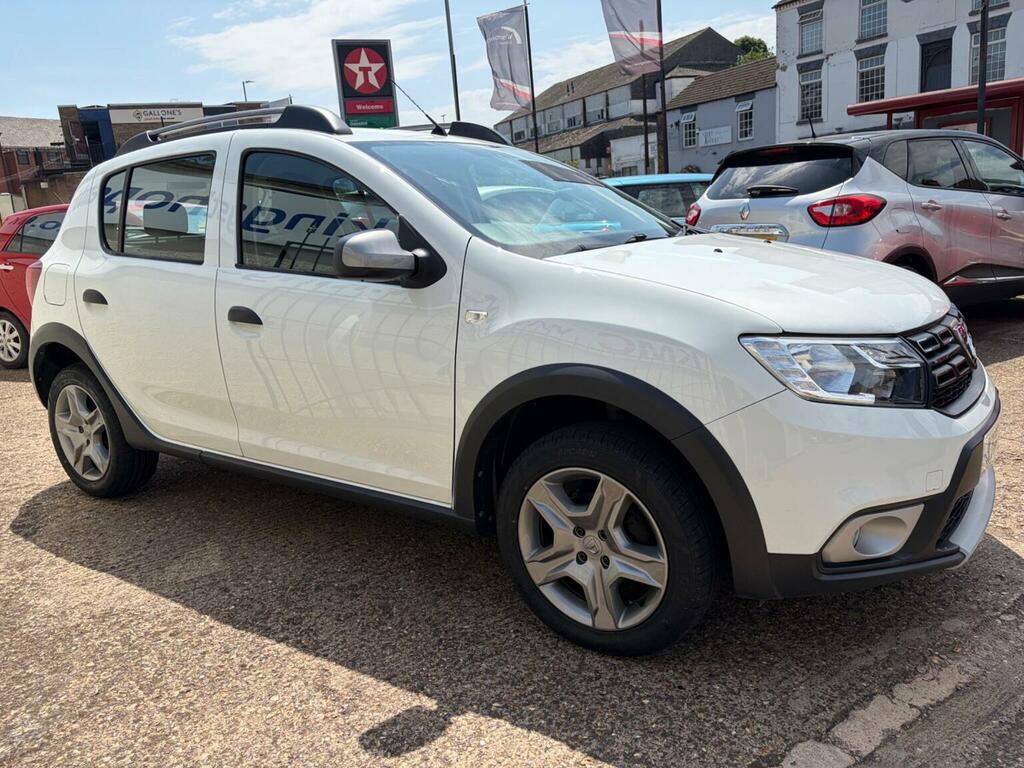 Dacia Sandero Stepway 0.9 Tce Essential Hatchback Euro Red #7