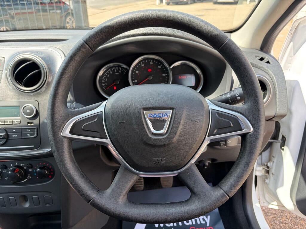 Dacia Sandero Stepway 0.9 Tce Essential Hatchback Euro Red #16