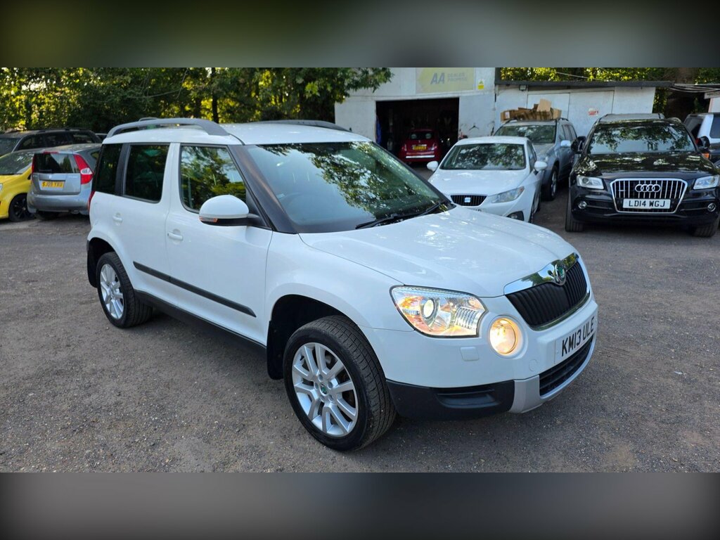 Skoda Yeti 2.0 Tdi Elegance Dsg 4Wd Euro 5 White