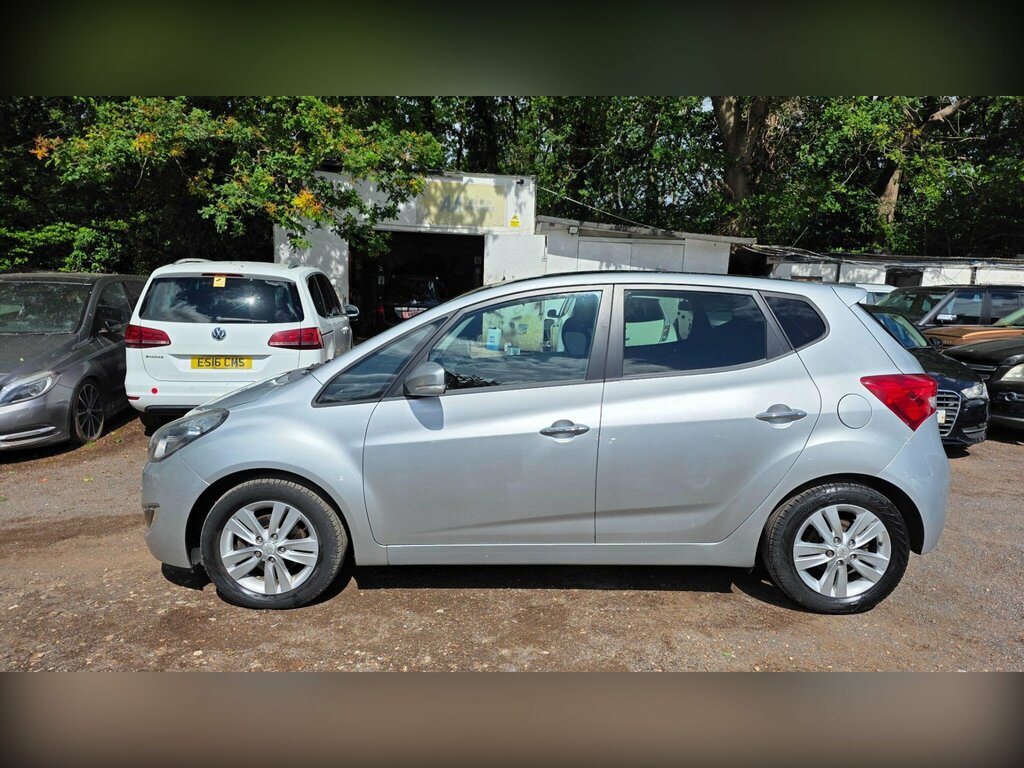Hyundai Ix20 1.6 Style Euro 5 Silver #2