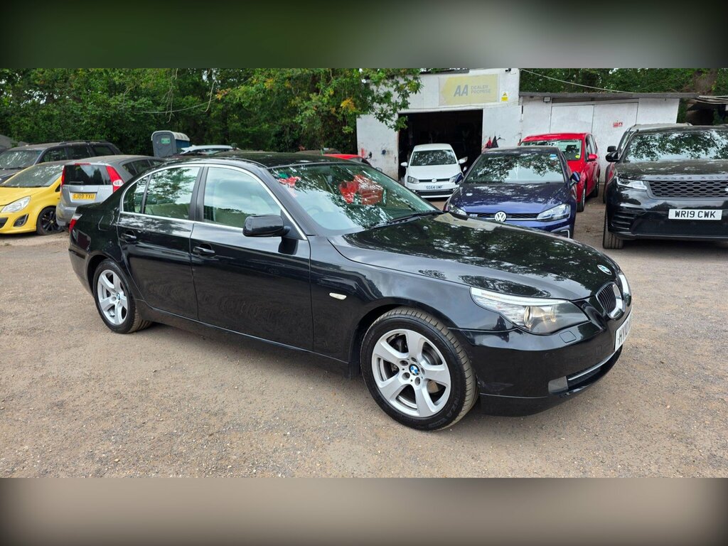 BMW 5 Series 3.0 525D Se Business Edition Steptronic Euro 4 HY10KBZ Black #2