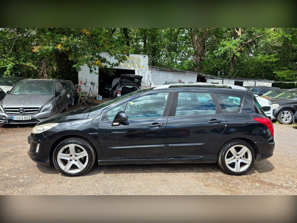 Peugeot 308 SW 1.6 Hdi Fap Sport Black #3