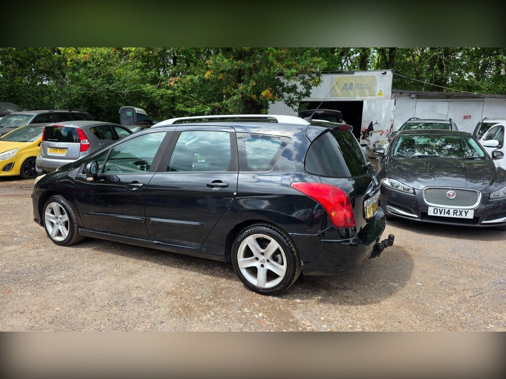 Peugeot 308 SW 1.6 Hdi Fap Sport Black #6